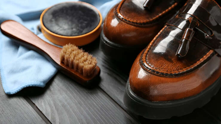 Professional Shoe Laundry Services in Delhi – Revive Your Footwear with Shoe Clinic
