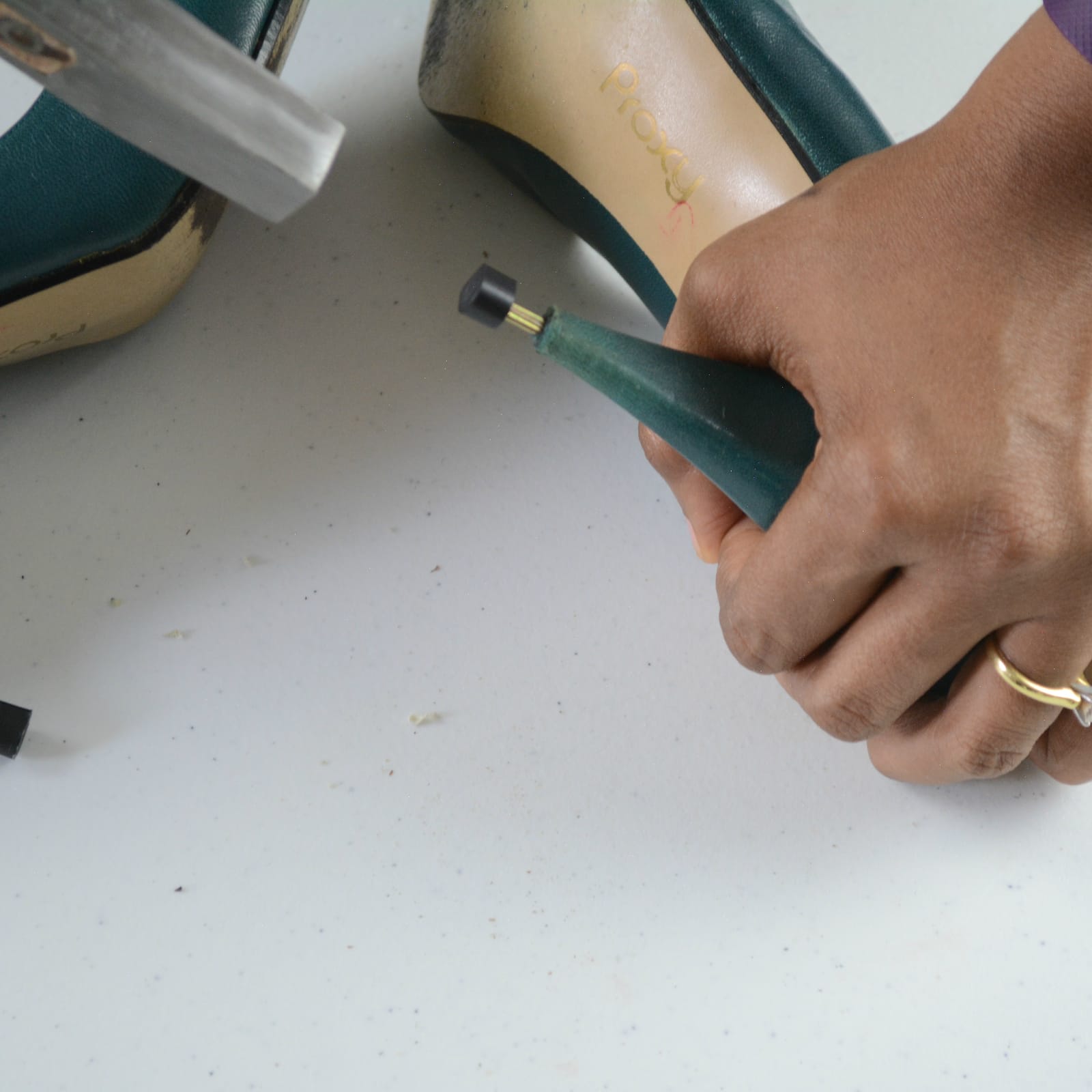 Heel tip replacement service